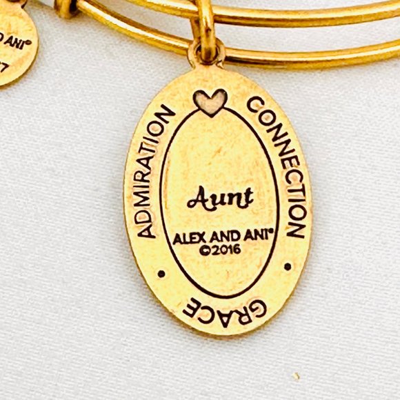 Alex and Ani Because I love you "Aunt" Bracelet w/Lavender Charm- NWT - Picture 5 of 7